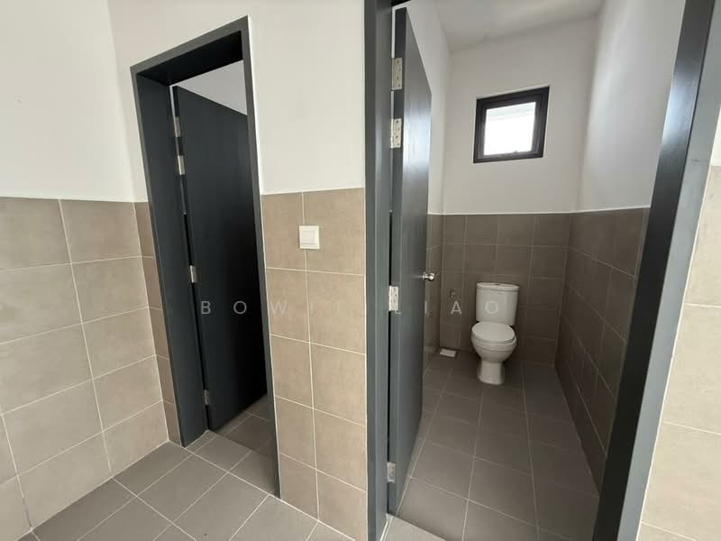 Shop / Office for Rent in Setia Eco Glades (Cyberjaya) - Bowie Liao - Bathroom - PropertyGuru.com.my
