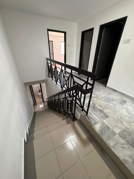 Condominium for Rent at Polo Park - C.T Chong - Corridor - PropertyGuru.com.my
