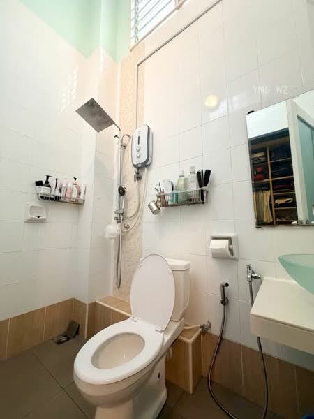 2-storey Terraced House for Sale in Setia Impian (Setia Alam) - Raymond Choo - Bathroom - PropertyGuru.com.my