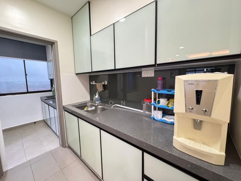 Pangsapuri untuk Dijual di Seri Austin Residence (Pangsapuri Seri Austin) - Jackson Quah - Kitchen - PropertyGuru.com.my