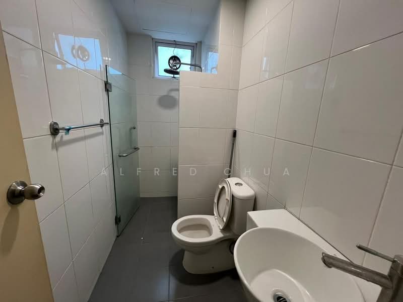 Apartment for Sale at Nu Ryegates - Alfred Chua - Bathroom - PropertyGuru.com.my