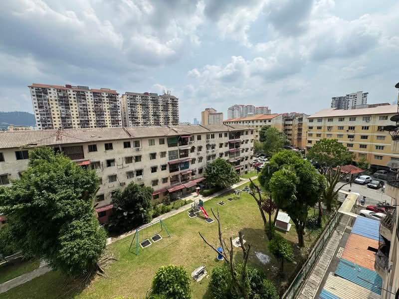 Kondominium untuk Dijual di Ampang Damai Condominium - Azli Ibrahim - Exterior - PropertyGuru.com.my