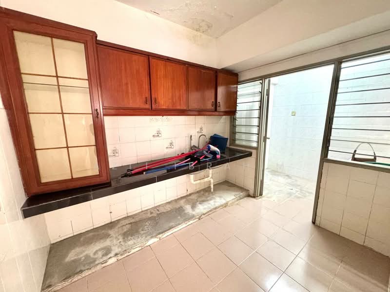 Kondominium untuk Dijual di Ampang Damai Condominium - Azli Ibrahim - Kitchen - PropertyGuru.com.my