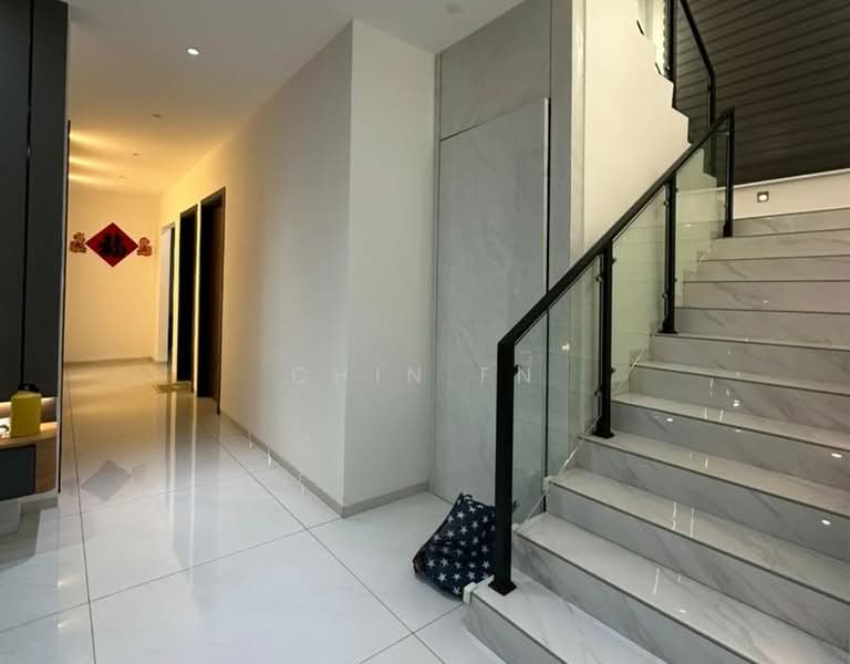 Bungalow for Sale in Kampung Tujuh (Melaka City) - CHIN FN - Corridor - PropertyGuru.com.my