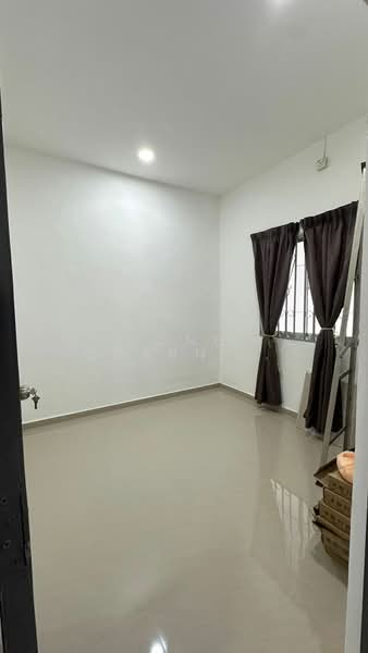 Rumah Teres 1 Tingkat untuk Disewa di Ulu Tiram (Johor) - Hong Charng Lee - Interior - PropertyGuru.com.my