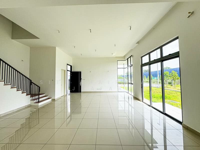 Semi-Detached House for Sale in Shah Alam (Selangor) - SITI KHAIRIYAH JAAFAR - PropertyGuru.com.my