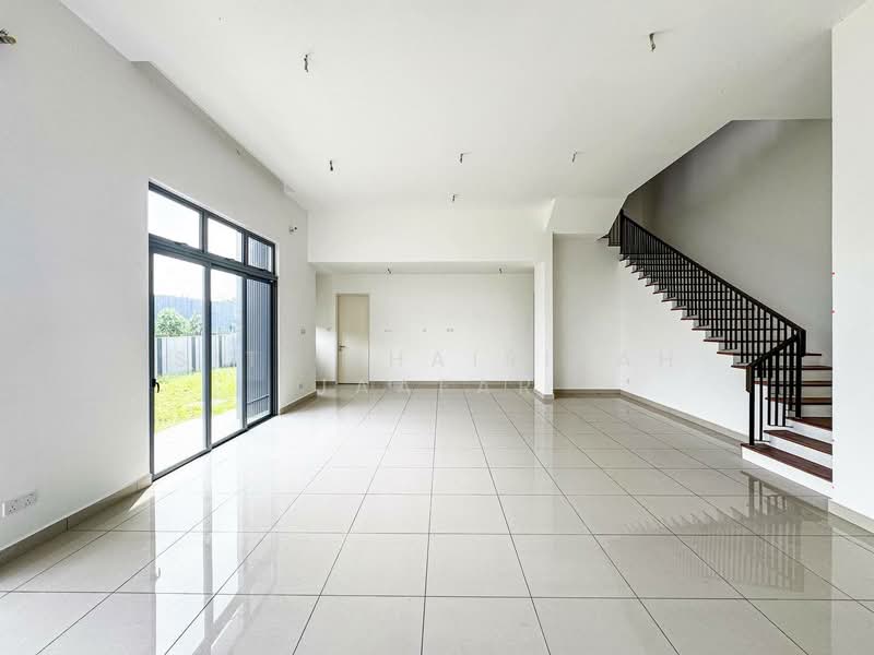 Semi-Detached House for Sale in Shah Alam (Selangor) - SITI KHAIRIYAH JAAFAR - PropertyGuru.com.my