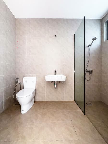 Semi-Detached House for Sale in Shah Alam (Selangor) - SITI KHAIRIYAH JAAFAR - PropertyGuru.com.my