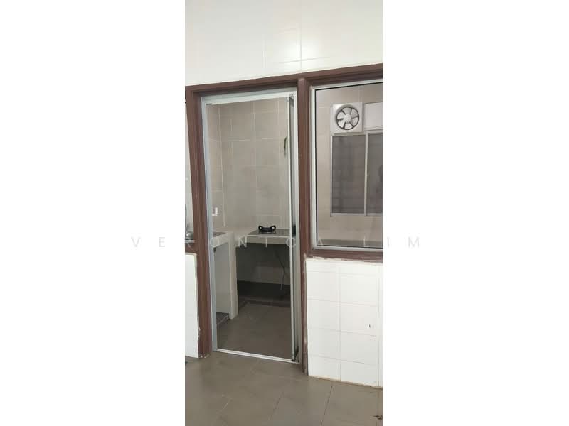 Condominium for Rent at Villa Park - Veronica Lim - Kitchen - PropertyGuru.com.my
