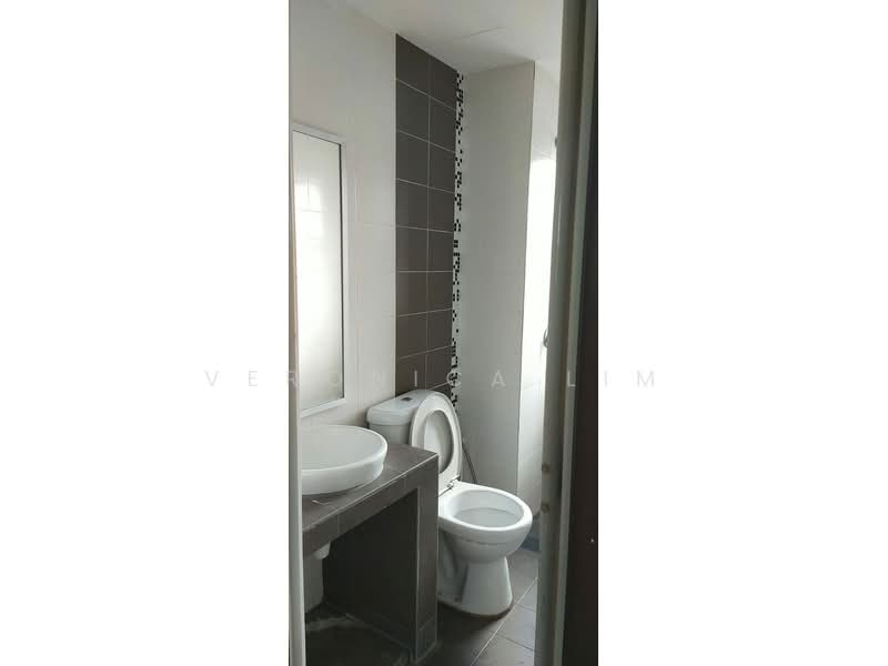 Condominium for Rent at Villa Park - Veronica Lim - Bathroom - PropertyGuru.com.my