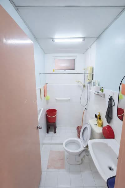 Apartment for Sale at Beverly Hills 3 - Zoey Liau - Bathroom - PropertyGuru.com.my