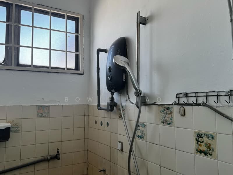 Pangsapuri untuk Disewa di Greenview Apartment - Bowie Liao - Bathroom - PropertyGuru.com.my