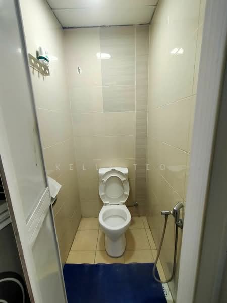 Factory for Rent in Bandar Sultan Suleiman (Port Klang (Pelabuhan Klang)) - Kelly Teo - Bathroom - PropertyGuru.com.my