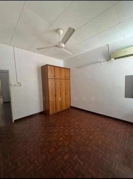 Shop / Office for Rent in Pulau Tikus (Penang) - Rick Goh - Bedroom - PropertyGuru.com.my