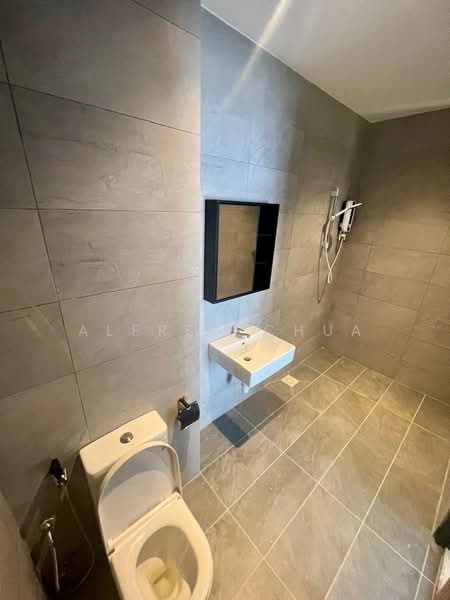 Apartment for Sale at Armadale Residence, Kuching, Sarawak - Alfred Chua - Bathroom - PropertyGuru.com.my
