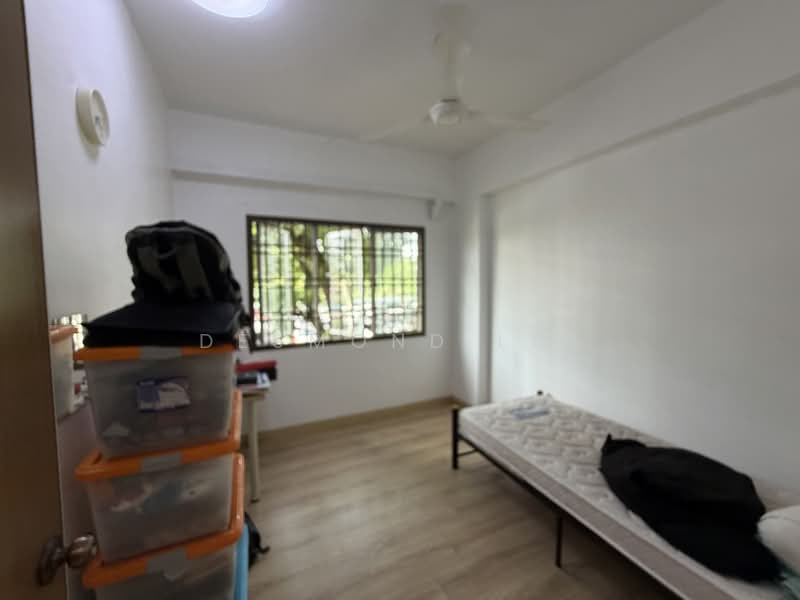Pangsapuri untuk Dijual di Sri Kenari Apartment - Desmond Lee - Bedroom - PropertyGuru.com.my