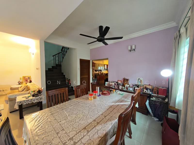 Semi-Detached House for Sale in SS 3, Taman Subang (Petaling Jaya) - F.Ronikom Francis - Dining Room - PropertyGuru.com.my