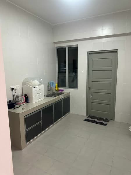 Apartment for Rent at The Venus Residence - John Tee - Kitchen - PropertyGuru.com.my