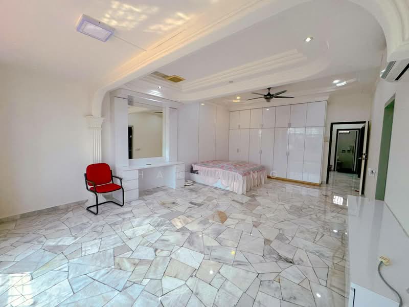 Semi-Detached House for Sale in Taman Johor Jaya (Johor Bahru) - Sharon Ng - Bedroom - PropertyGuru.com.my