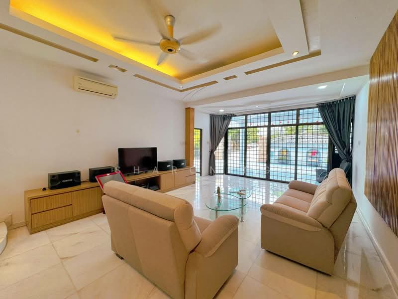 Semi-Detached House for Sale in Taman Johor Jaya (Johor Bahru) - Sharon Ng - Living Room - PropertyGuru.com.my