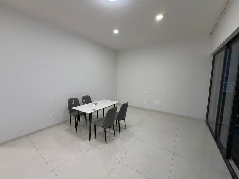 Condominium for Rent at Royal Strand @ Country Garden Danga Bay - Jack Liew - Dining Room - PropertyGuru.com.my
