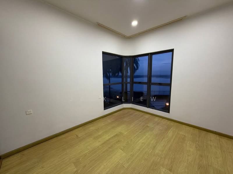 Condominium for Rent at Royal Strand @ Country Garden Danga Bay - Jack Liew - PropertyGuru.com.my