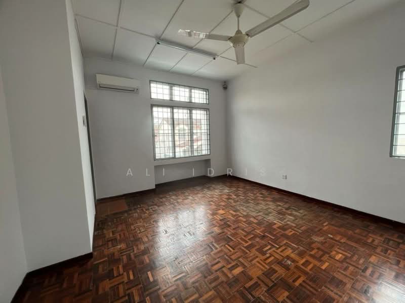 2-storey Terraced House for Sale in Bandar Mahkota Cheras (Cheras) - Ali Idris - Interior - PropertyGuru.com.my