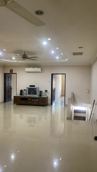 Shop / Office for Rent in Taman Bukit Minyak (Bukit Minyak) - Yzan Cheng - Living Room - PropertyGuru.com.my