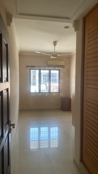 Shop / Office for Rent in Taman Bukit Minyak (Bukit Minyak) - Yzan Cheng - Interior - PropertyGuru.com.my
