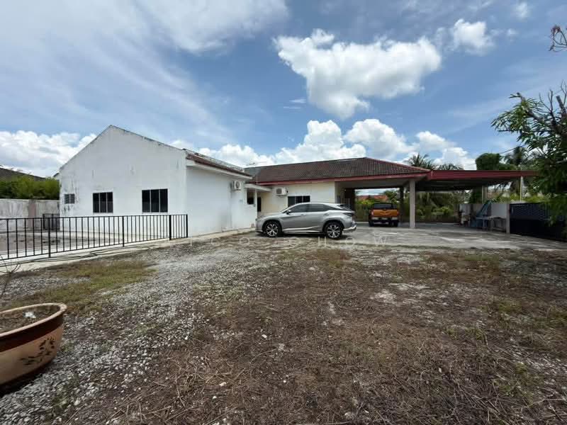 Bungalow for Sale in Batu Gajah (Perak) - Aico Chow - Exterior - PropertyGuru.com.my