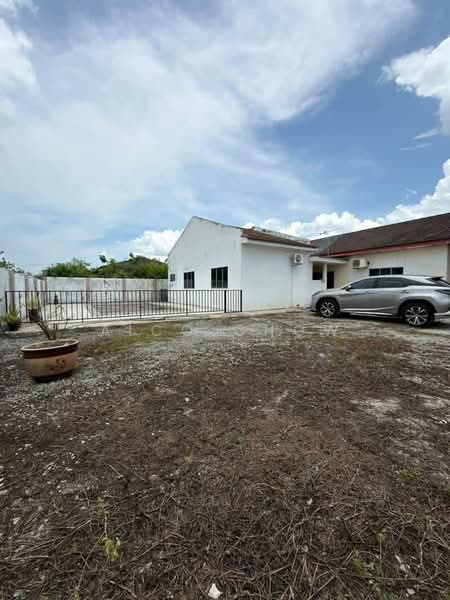 Bungalow for Sale in Batu Gajah (Perak) - Aico Chow - Exterior - PropertyGuru.com.my