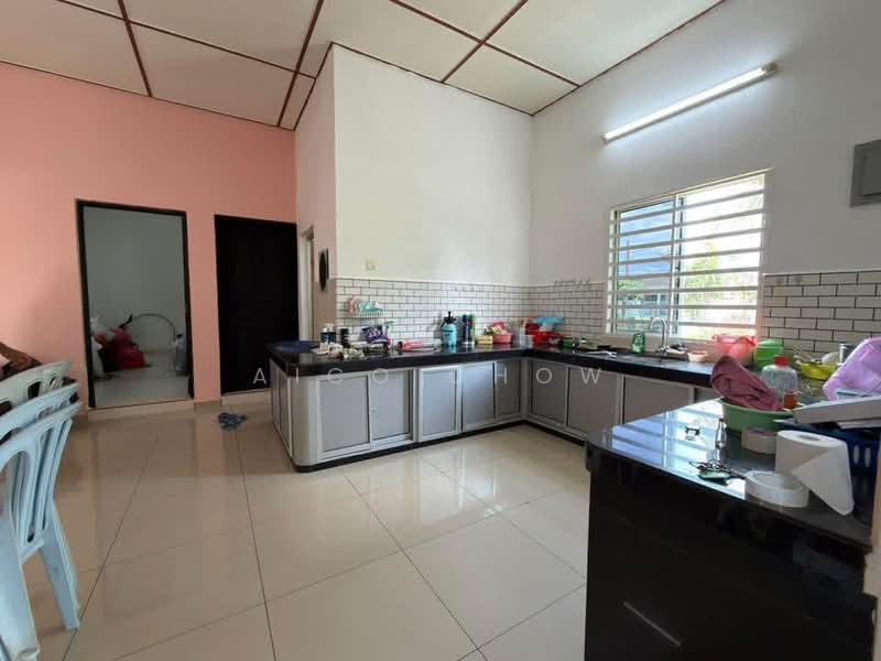 Bungalow for Sale in Batu Gajah (Perak) - Aico Chow - Kitchen - PropertyGuru.com.my
