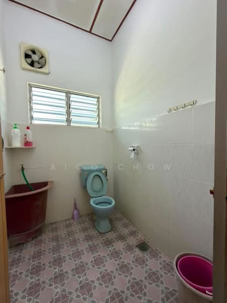 Bungalow for Sale in Batu Gajah (Perak) - Aico Chow - Bathroom - PropertyGuru.com.my