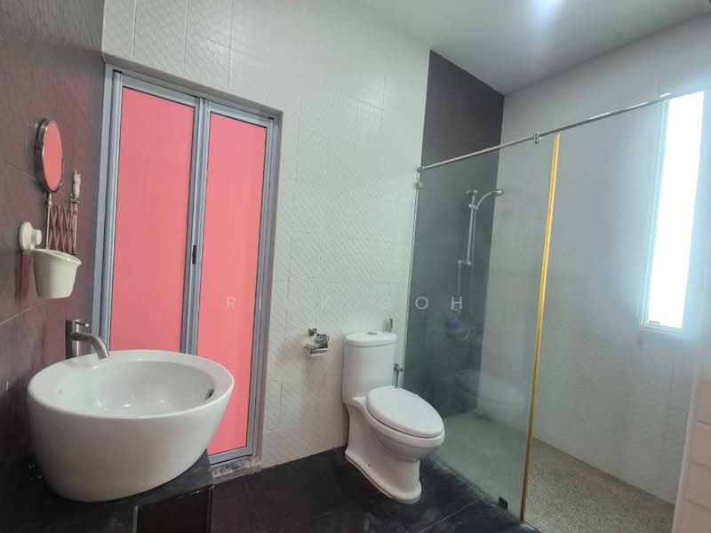 Semi-Detached House for Rent in Tanjung Bungah (Penang) - Rick Goh - Bathroom - PropertyGuru.com.my