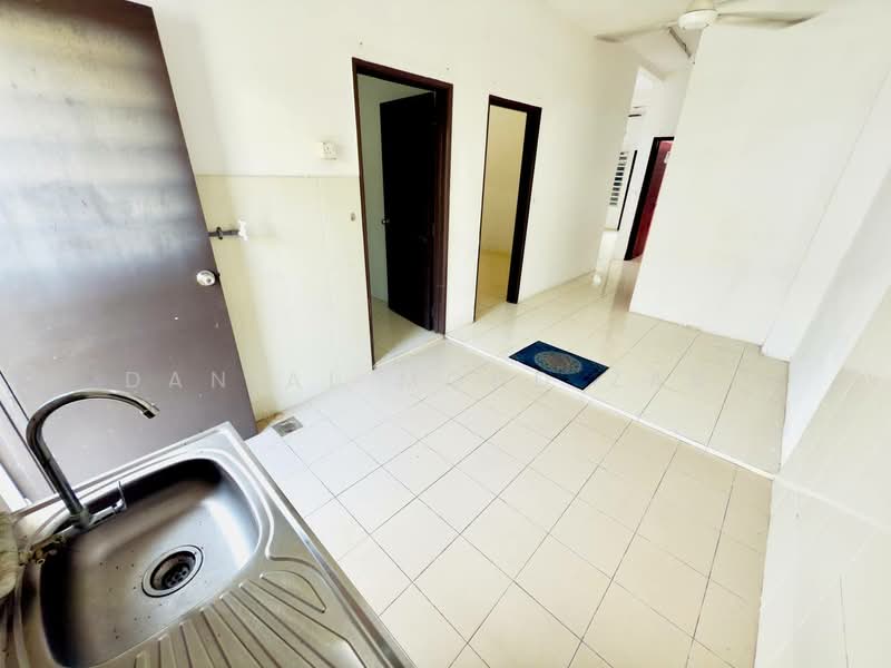 Rumah Teres 1 Tingkat untuk Dijual di Seksyen 30 (Shah Alam) - Danial Mohd Zaki - Interior - PropertyGuru.com.my