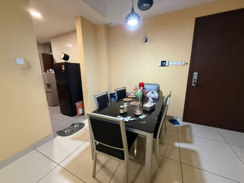 Condominium for Sale at KSL D'Esplanade Residence - Joy Min - Dining Room - PropertyGuru.com.my
