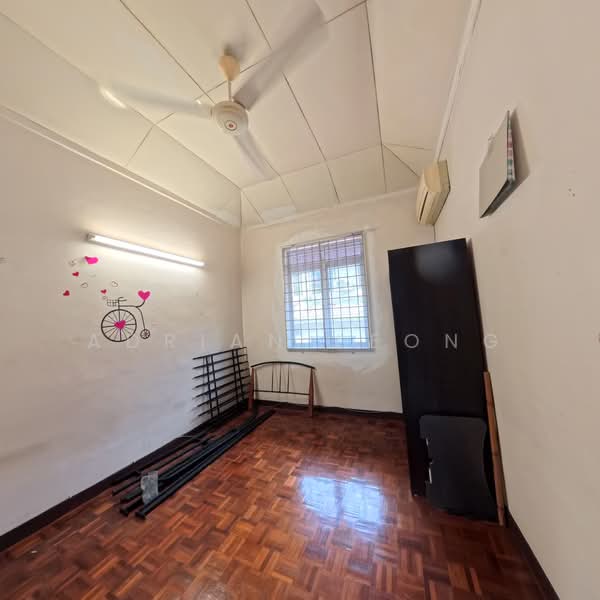 Rumah Teres 2 Tingkat untuk Dijual di Bandar Kinrara (Selangor) - Adrian Leong - Bedroom - PropertyGuru.com.my