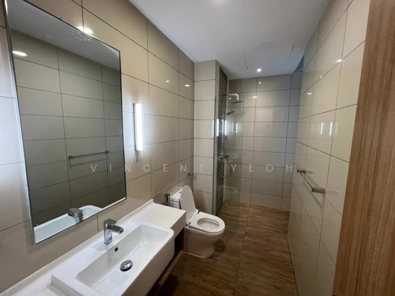 Servis Apartment untuk Dijual di Avara - Vincent Yeoh - Bathroom - PropertyGuru.com.my