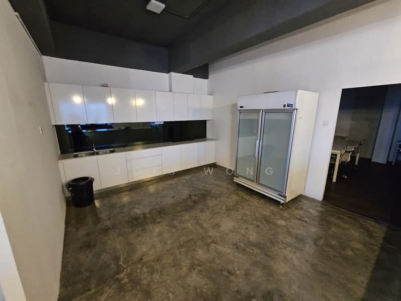 Pejabat untuk Disewa di KL City Centre (Kuala Lumpur) - Joey Wong - Kitchen - PropertyGuru.com.my