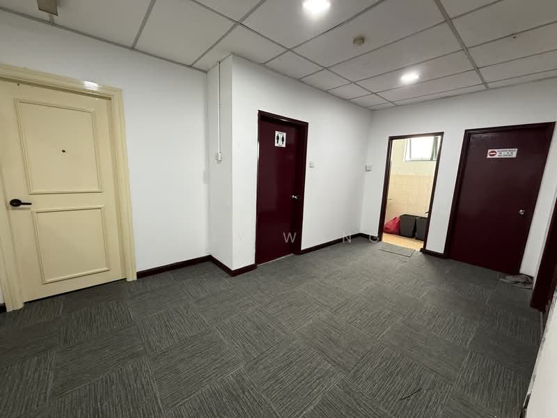Office for Rent in KL City Centre (Kuala Lumpur) - Joey Wong - Corridor - PropertyGuru.com.my