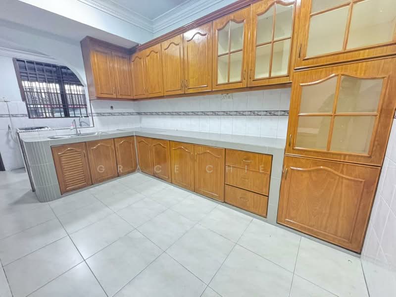 1-storey Terraced House for Rent in Ulu Tiram (Johor) - Grace Chiew - Kitchen - PropertyGuru.com.my