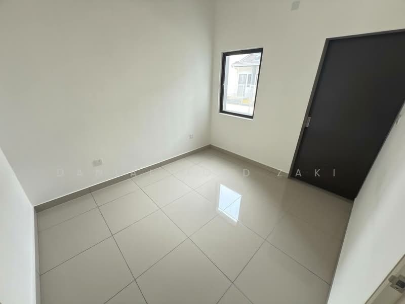 2-storey Terraced House for Sale in Bandar Bukit Raja (Klang) - Danial Mohd Zaki - Interior - PropertyGuru.com.my
