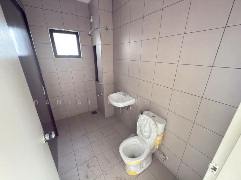 2-storey Terraced House for Sale in Bandar Bukit Raja (Klang) - Danial Mohd Zaki - Bathroom - PropertyGuru.com.my