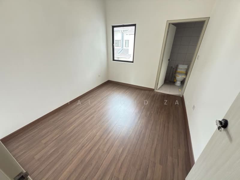 2-storey Terraced House for Sale in Bandar Bukit Raja (Klang) - Danial Mohd Zaki - Interior - PropertyGuru.com.my