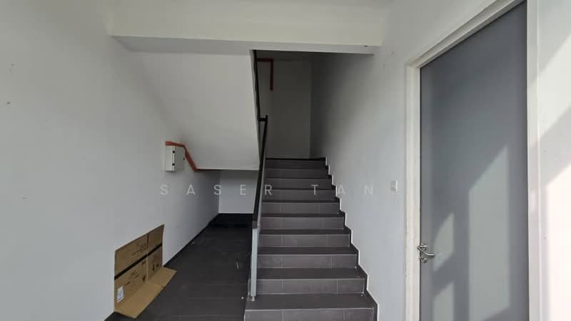Cluster Factory for Sale in Eco Business Park 1 (Johor Bahru) - SASER TAN. - Entrance - PropertyGuru.com.my