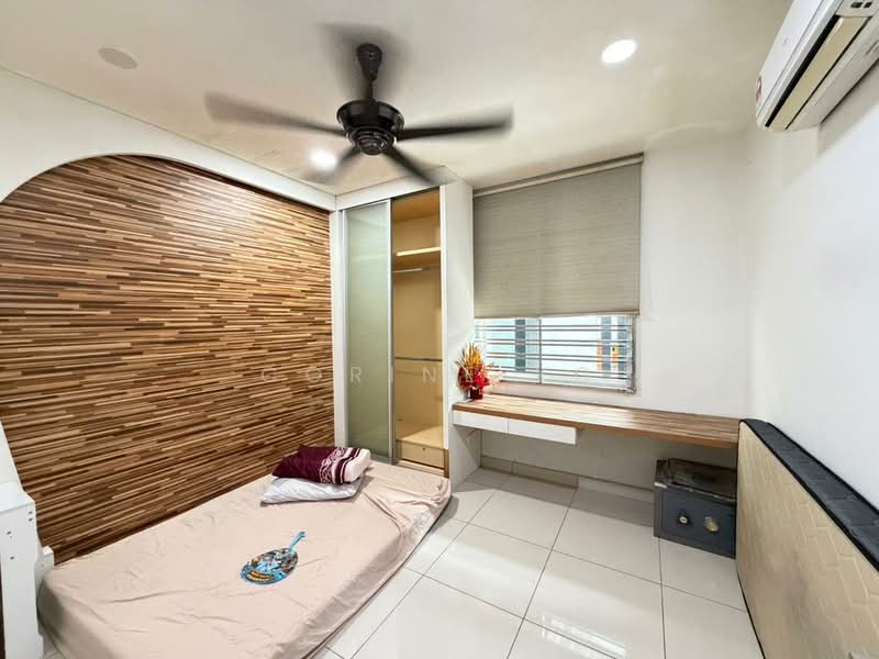 Rumah Teres 2 Tingkat untuk Dijual di Taman Gaya (Ulu Tiram) - Corine YG - Bedroom - PropertyGuru.com.my