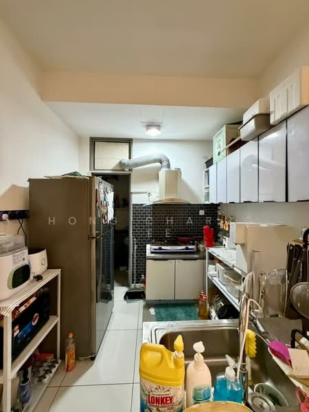 Kondominium untuk Disewa di PARC Regency (Residensi Masai) - Hong Charng Lee - Kitchen - PropertyGuru.com.my