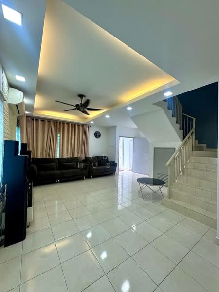 2-storey Terraced House for Sale in Bandar Teknologi Kajang (Kajang) - Firdaus Husin - Living Room - PropertyGuru.com.my