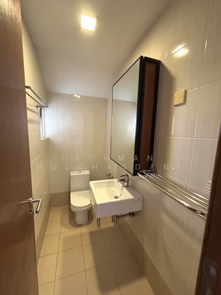 Condominium for Sale at Hijauan Kiara - Lachman Mulchandani - Powder room - PropertyGuru.com.my