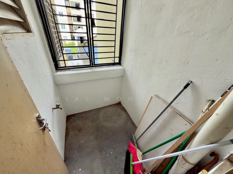 Apartment for Sale at Pangsapuri Mutiara Subang - Danial Mohd Zaki - Exterior - PropertyGuru.com.my